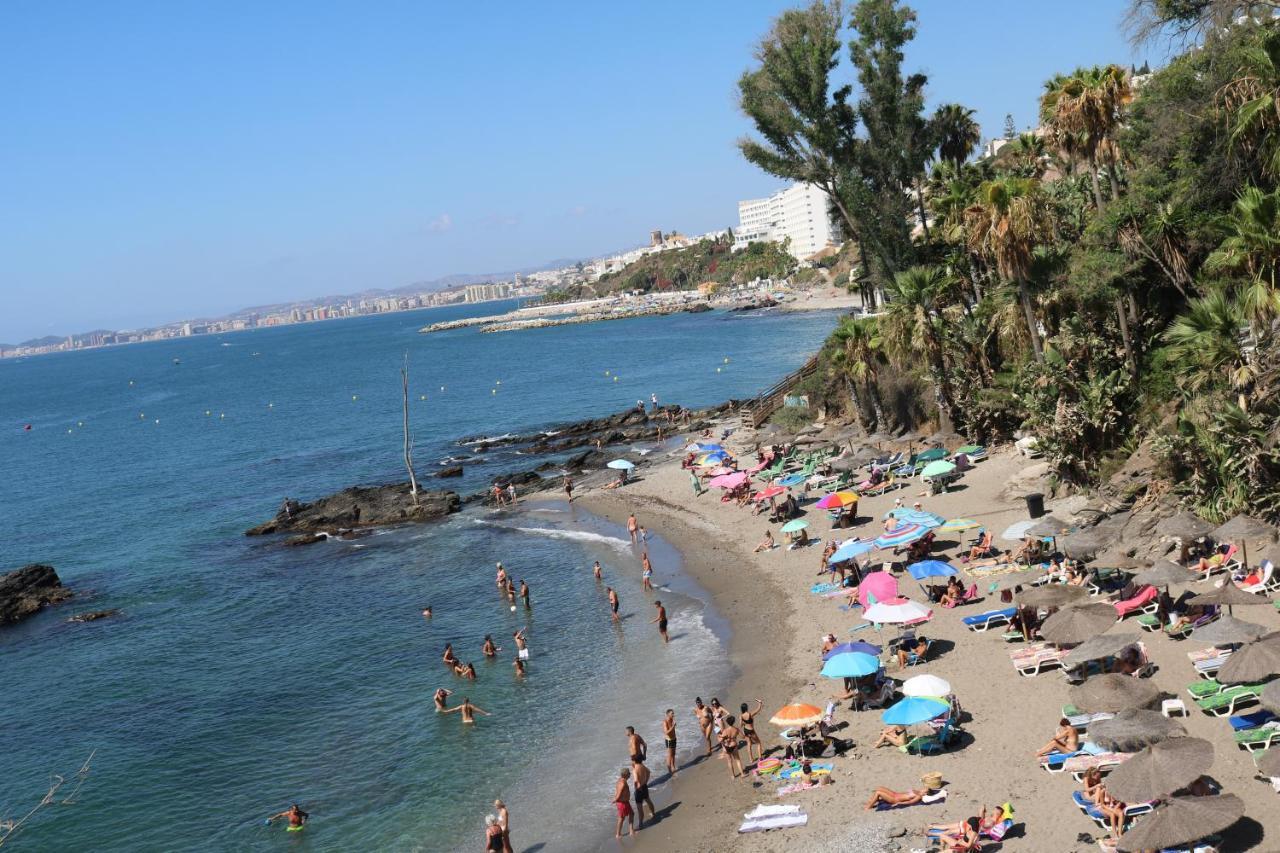 A Place Under The Sun And Near The Water Torremuelle エクステリア 写真